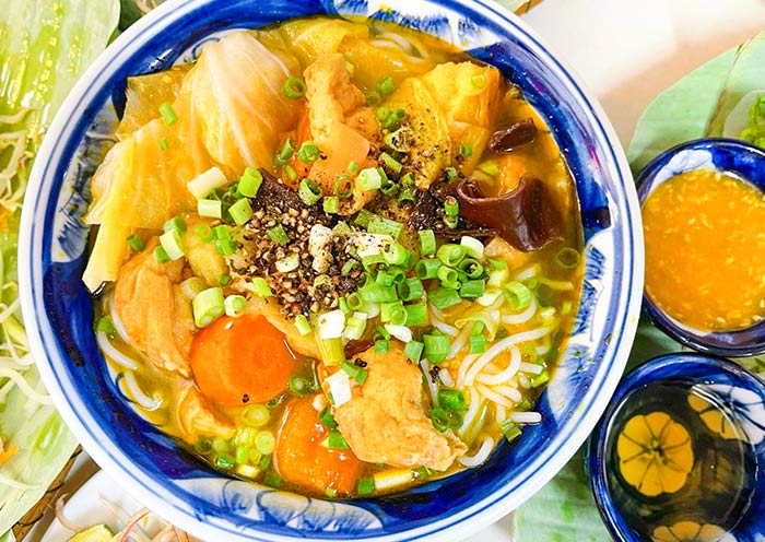 顺化牛肉米线 顺化牛肉米线