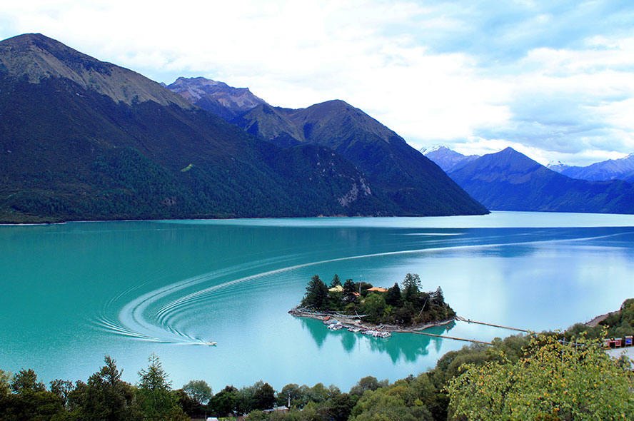 昆明、六库、滇藏挑战丙察察林芝一路拉萨深度11天之旅