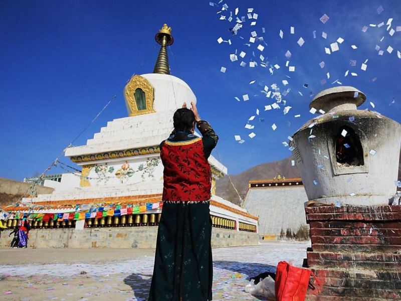 2025年藏历新年和春节是不是统一天