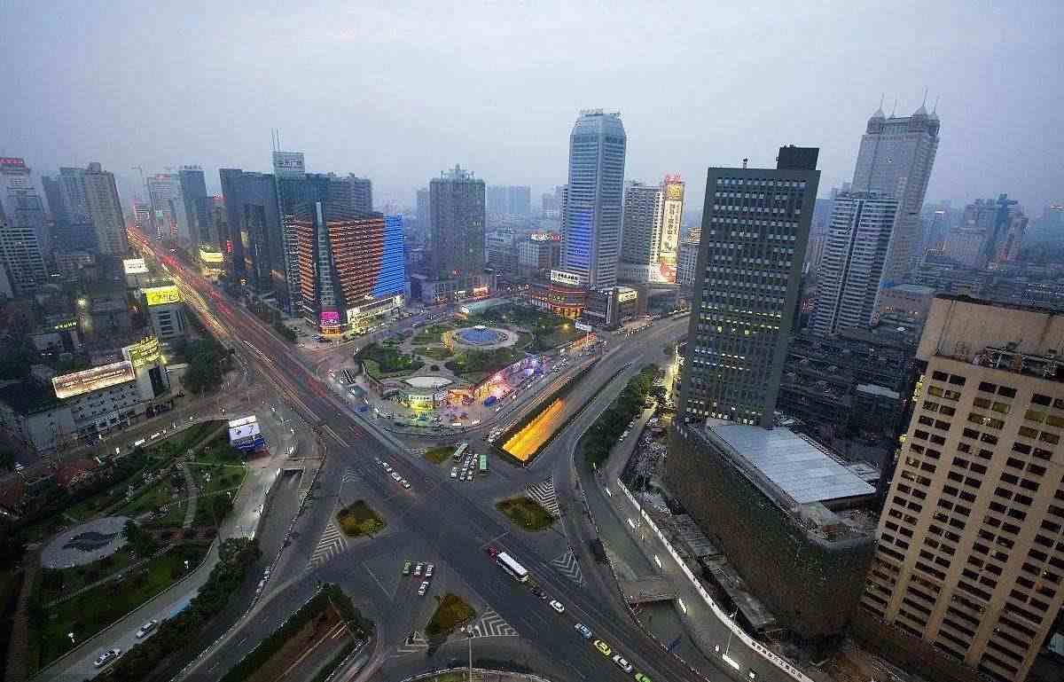 长沙-拉萨进藏航班