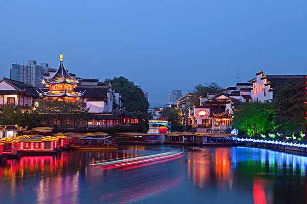 南京-拉萨进藏航班