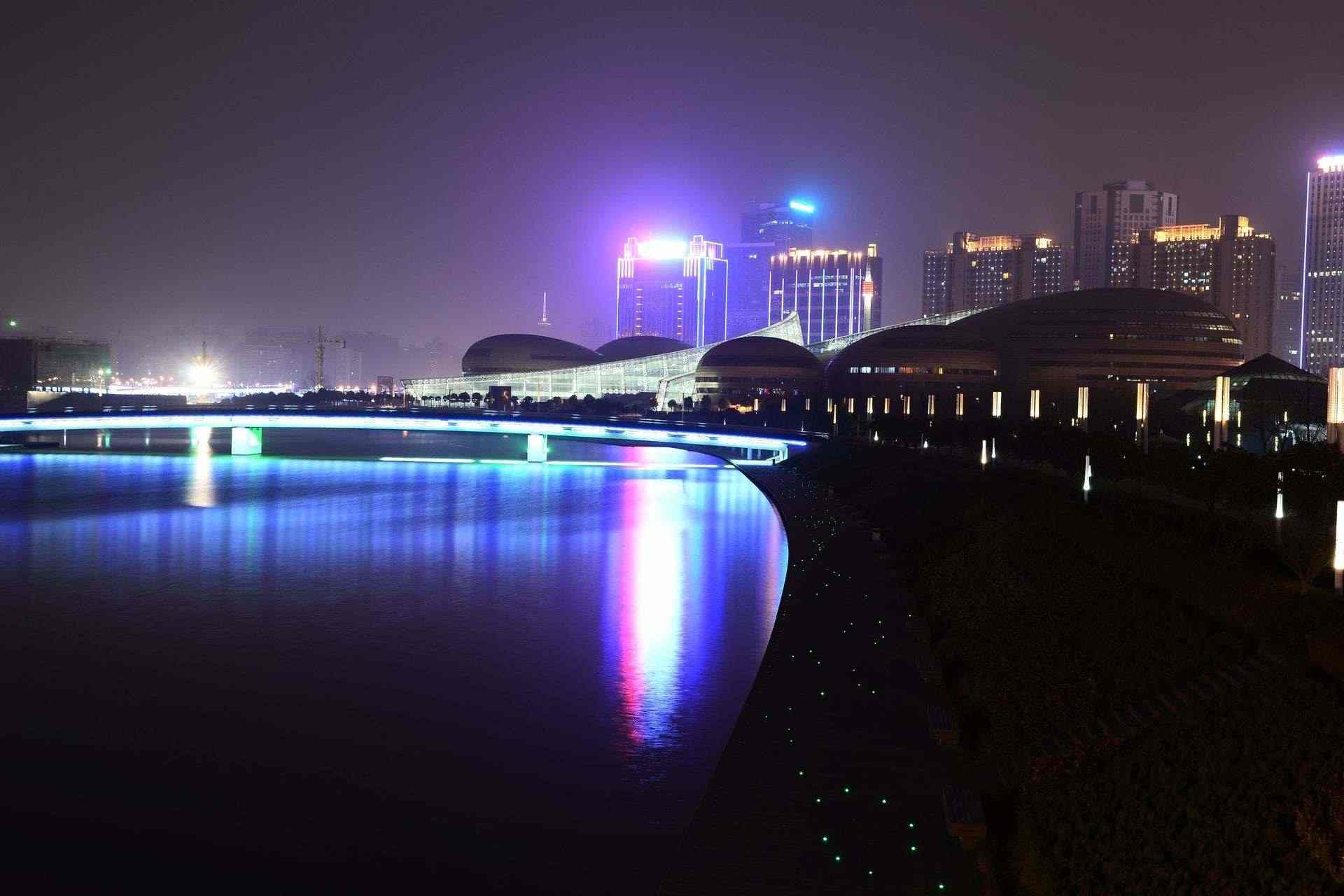 郑州-拉萨进藏航班