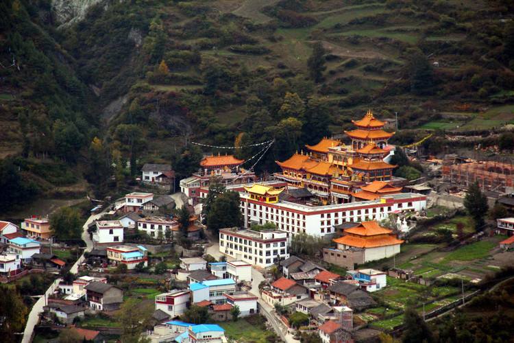 康定-拉萨进藏航班