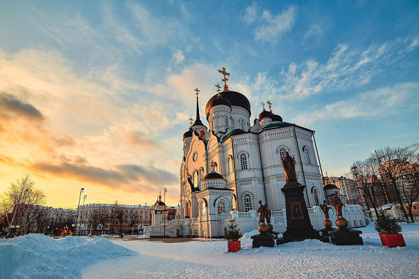 俄罗斯到西藏旅游