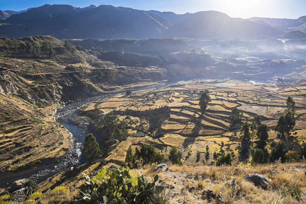 秘鲁到西藏旅游