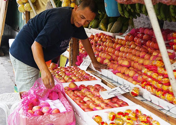 Día de mercado de Ifugao: explore el mercado donde podrá encontrar los recuerdos locales o probar las especialidades locales.