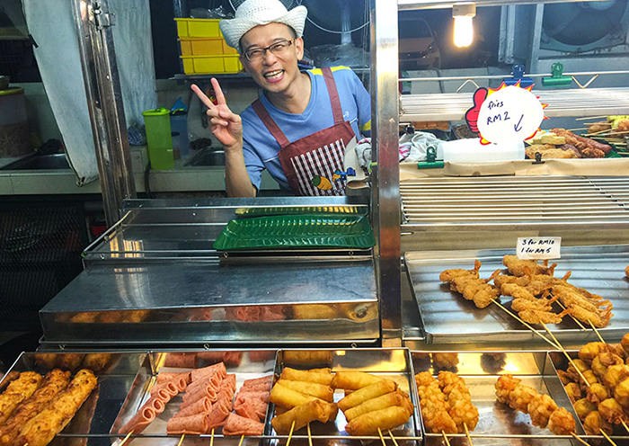Calle peatonal de comida de Penang Penang es la capital gastronómica de Malasia.