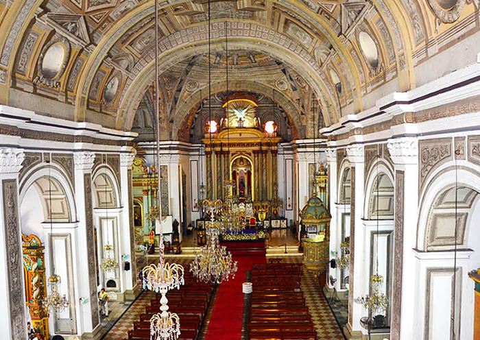 Iglesia de San Agustín: construida en 1607, es la iglesia más antigua de Filipinas.