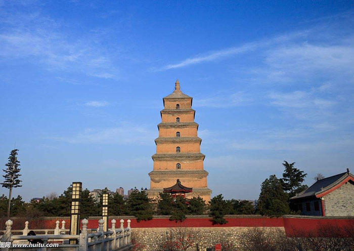 Day2-  The Dacien Temple was originally built by an accomplished monk Xuanzang, whose story was widespread in civil socity in many dynasties and the famous legendary story Journey to the West was inspired by his experience.
 Day2-  The Dacien Temple was originally built by an accomplished monk Xuanzang, whose story was widespread in civil socity in many dynasties and the famous legendary story Journey to the West was inspired by his experience.