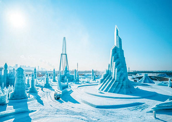 哈尔滨冰雪大天下壮观冰雕