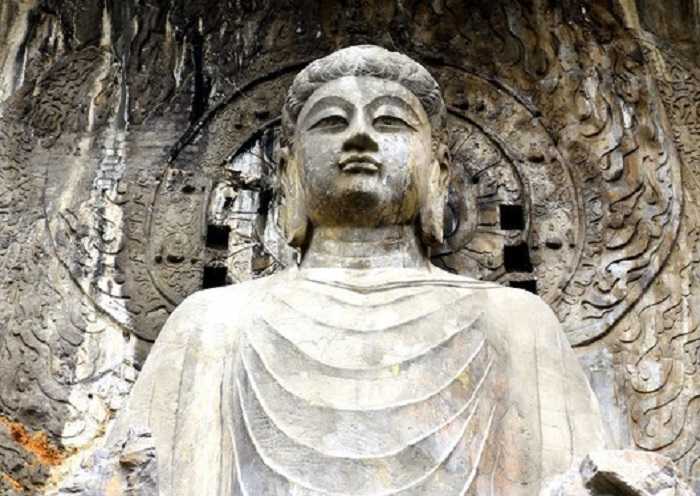 El proyecto de talla de las grutas de Longmen duró más de 500 años.