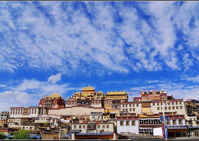 Day 7 The Songzanlin Monastery (Ganden Sumtseling Gompa), an ancient monastery of the “Yellow Hat” sect of Tibetan Buddhism situated at an elevation of 3,380 meters (11,090 feet) above sea level.
 Day 7 The Songzanlin Monastery (Ganden Sumtseling Gompa), an ancient monastery of the “Yellow Hat” sect of Tibetan Buddhism situated at an elevation of 3,380 meters (11,090 feet) above sea level.