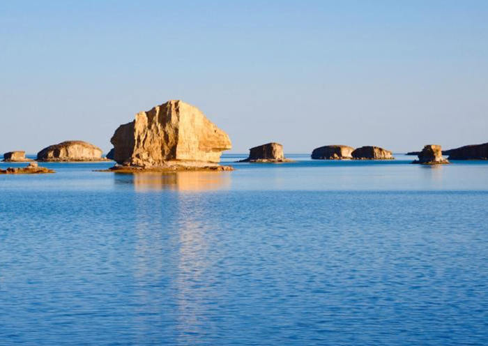 乌素特水上雅丹