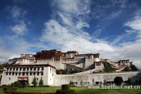享受冬日阳光下的高原圣城-西藏拉萨