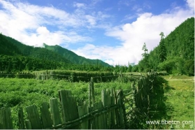 米林县南伊沟风物区最先试对外开放旅行