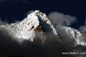 西藏3座山峰入选中国最美十台甫山