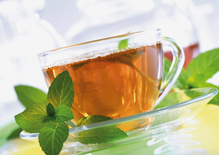 品茗一杯纯正的锡兰红茶