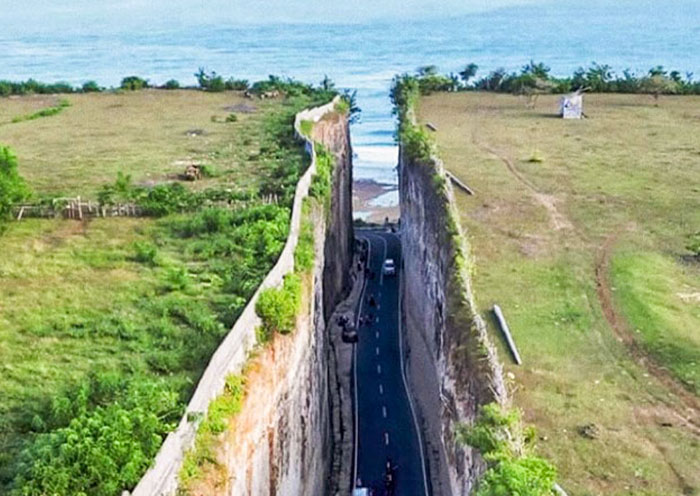 峇里島懸崖公路