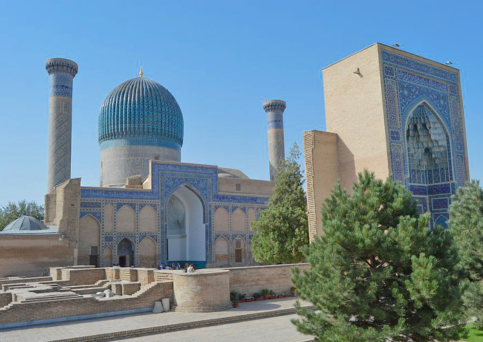 乌兹别克斯坦+吉尔吉斯斯坦12日双面中亚之旅(蓝色古城文明+山地游牧精神)