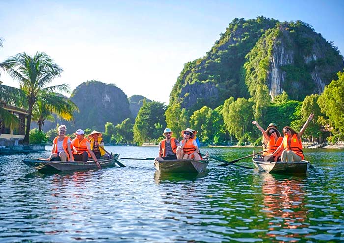 在宁平长安游船