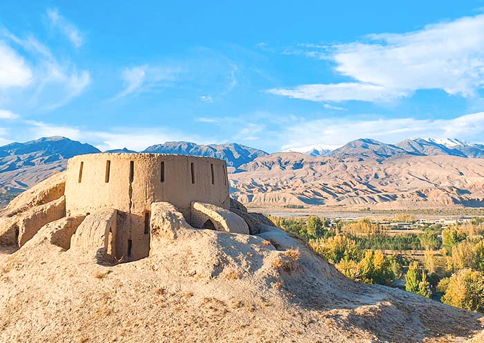 彭吉肯特古城遗址