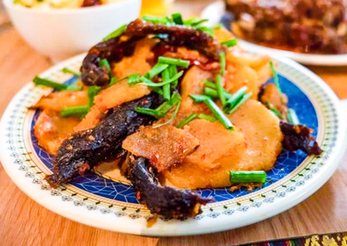 風幹牛肉炒辣椒Shakam Paa