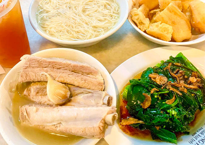 肉骨茶