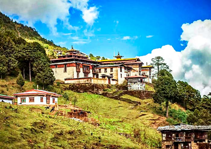 帕久丁徒步之旅