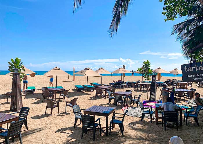 乌纳瓦图纳海滩