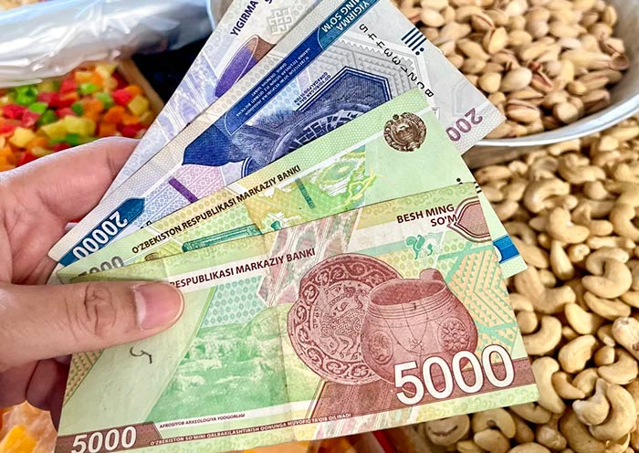 乌兹别克斯坦的货币