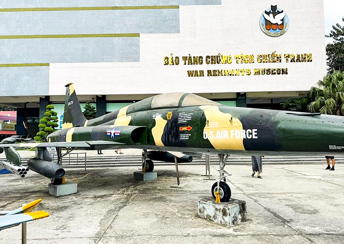 胡志明市战争遗迹博物馆