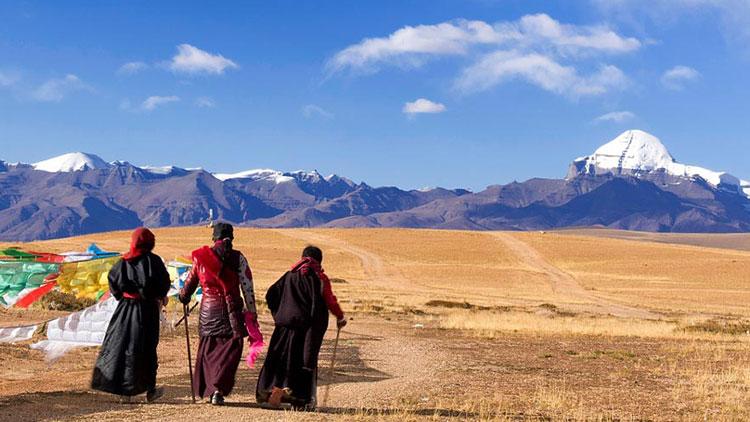 西藏徒步旅遊
