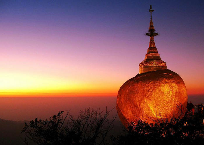 Tour de Myanmar profundo con Roca dorada