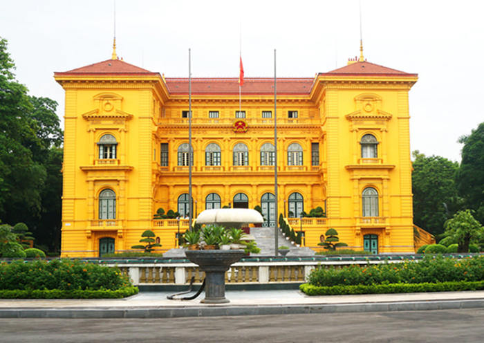 Viaje esencial a Vietnam con Hue