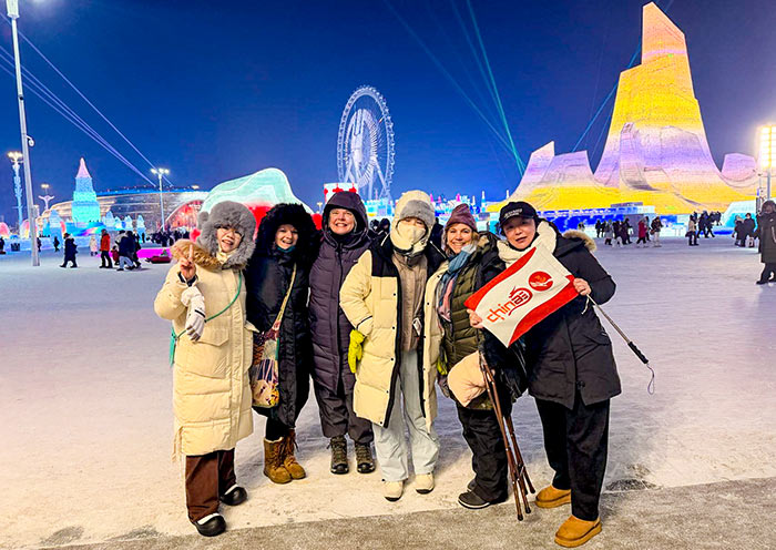 奧德賽的客人暢遊哈爾濱冰雪大世界
