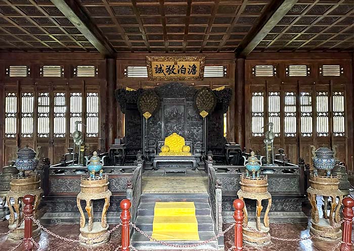 承德避暑山庄-澹泊敬诚殿