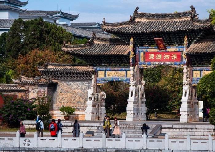 Day 4 - The Confucius Temple in Jianshui is the largest and best preserved Confucius relics in Yunnan province.

