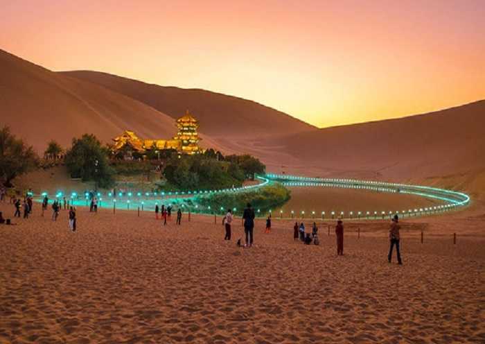 5 días y 4 noches      Viaje a Zhangye y Dunhuang