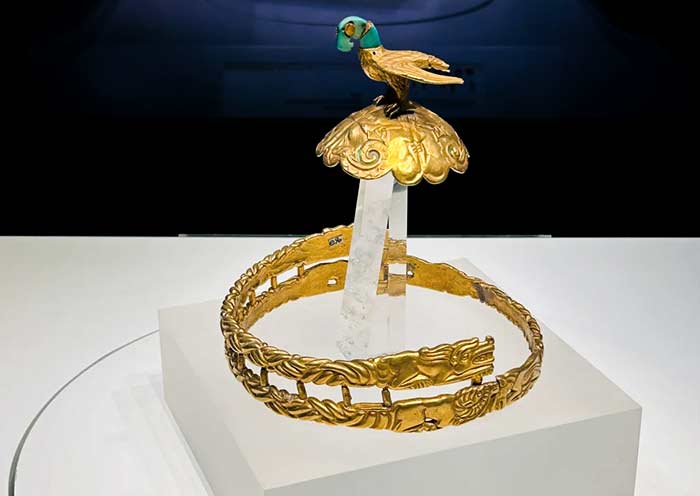 内蒙古博物院-匈奴王金冠