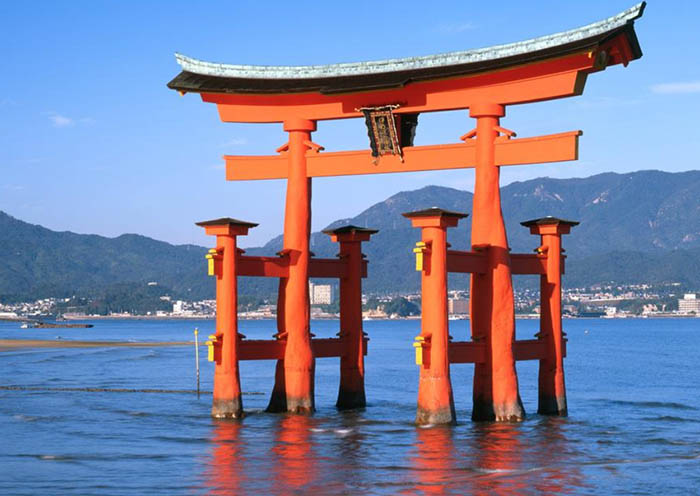 9 días y 8 noches    Viaje de la paz por Japón