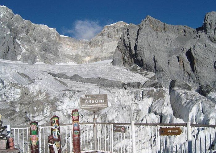 Jade Dragon Snow Mountain