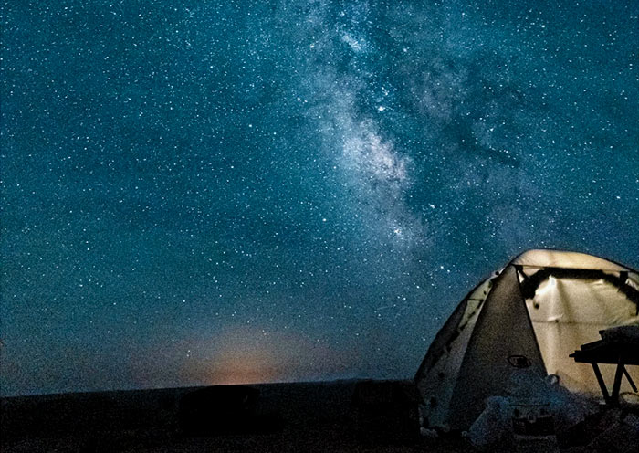 内蒙古探险6日游: 呼和浩特+乌兰察布+鄂尔多斯（徒步+沙漠露营）