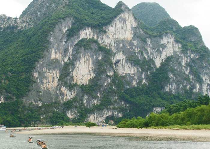 Viaje de un día de trekking a lo largo del río Li
