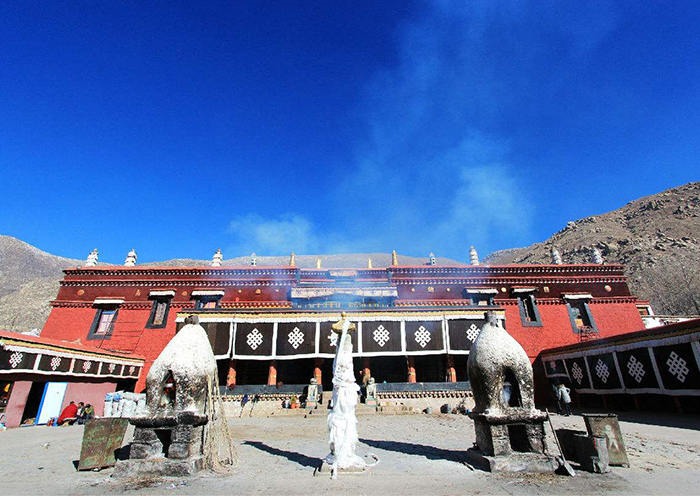 8-Day Beijing Lhasa In-Depth Tour by Flight