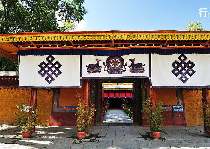 Day5-Beautiful Norbulingka, the former summer palace of Dalai Lamas in the ancient time
