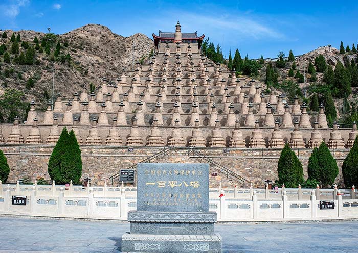 青铜峡黄河大峡谷108塔