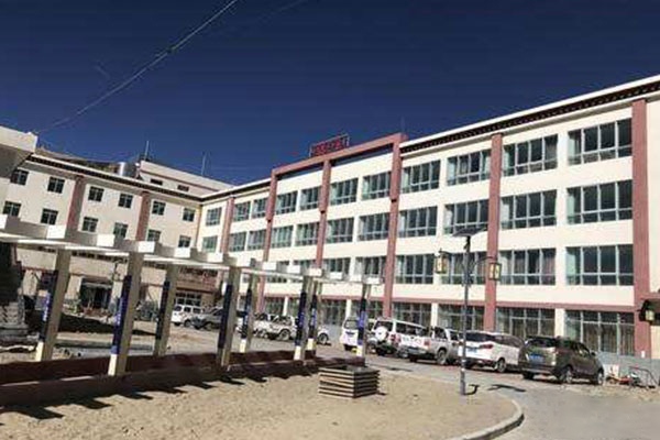 Day12  Saga – Shigatse (500 kilometers, 7-hour drive time)
