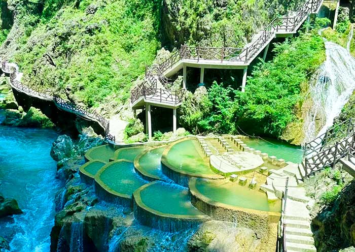 贵州铜仁大峡谷
