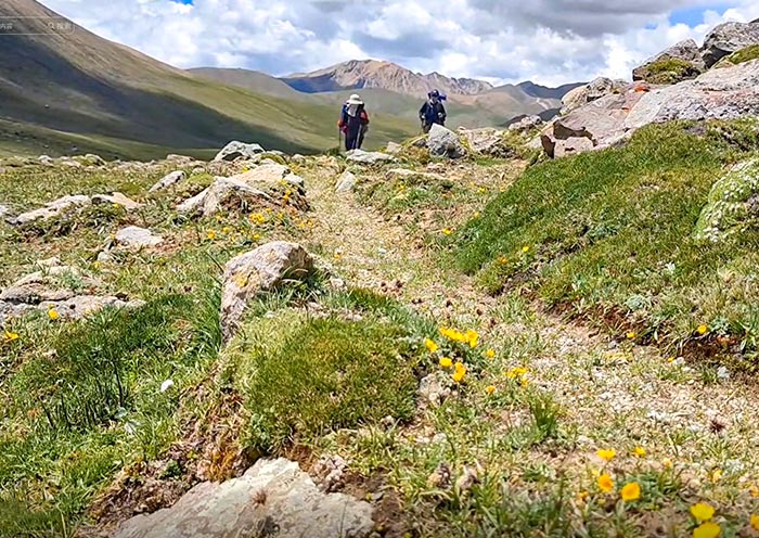 拉萨徒步 | 西藏拉萨市内+楚布寺至羊八井徒步9天8晚经典游