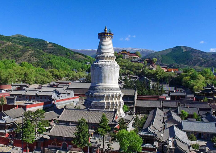 五台山塔院寺“大白塔”